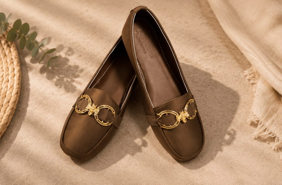 Emerald Gold Buckle Loafers