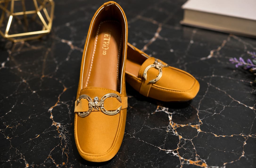 Emerald Gold Buckle Loafers